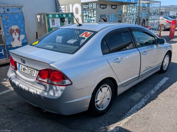 Honda Civic Saloon, Petrol Hybrid, 2010, Silver