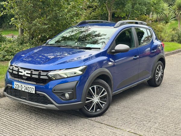 Dacia Sandero Stepway Hatchback, Petrol, 2023, Blue