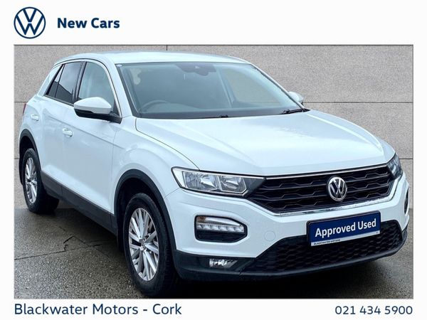 Volkswagen T-Roc SUV, Petrol, 2018, White