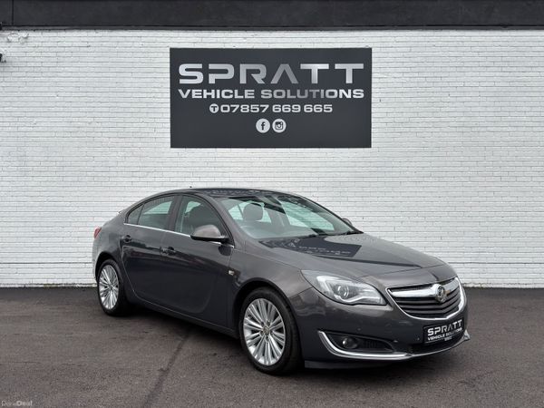 Vauxhall Insignia Hatchback, Diesel, 2015, Grey