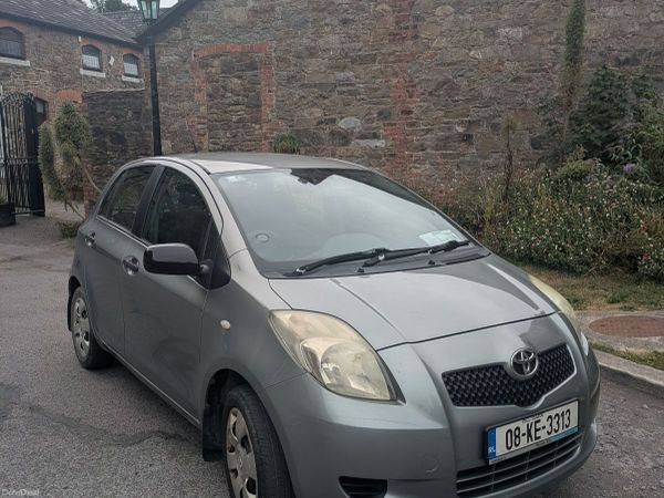 Toyota Yaris Hatchback, Petrol, 2008, Silver