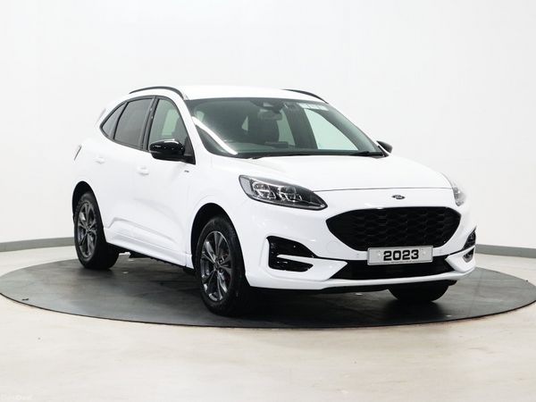 Ford Kuga SUV, Petrol Hybrid, 2023, White