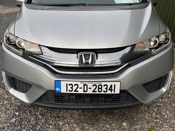 Honda Fit Hatchback, Petrol Hybrid, 2013, Silver