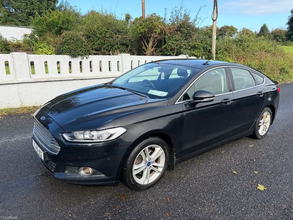 Ford Mondeo Hatchback, Diesel, 2017, Black