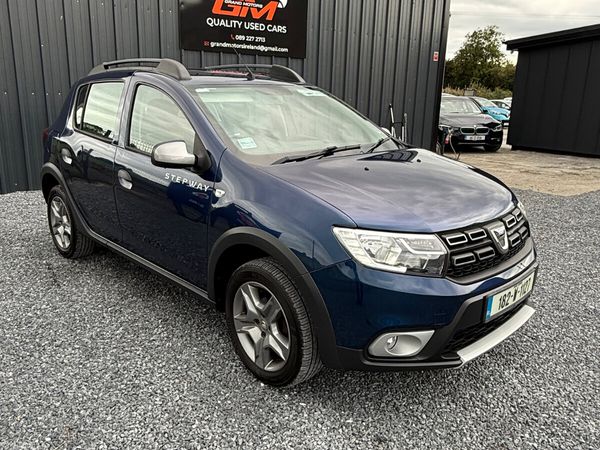 Dacia Sandero Stepway Hatchback, Petrol, 2018, Blue