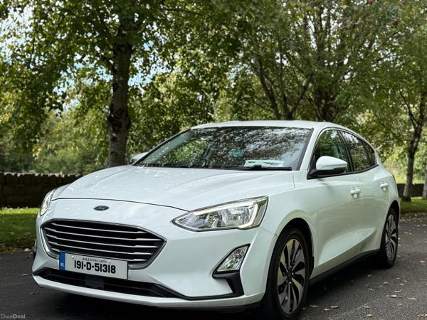 Ford Focus Hatchback, Petrol, 2019, White
