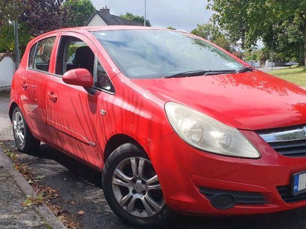 Opel Corsa Hatchback, Petrol, 2008, Red