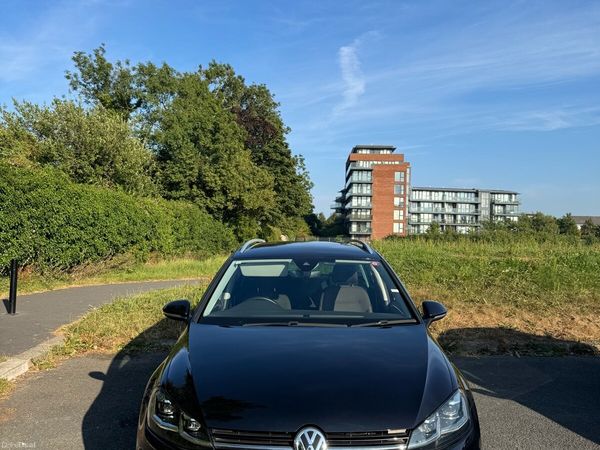 Volkswagen Golf Estate, Petrol, 2018, Black