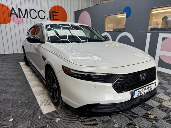 Honda Accord Saloon, Petrol Hybrid, 2024, White