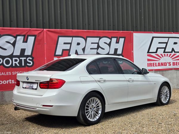 BMW 3-Series Saloon, Petrol, 2012, White