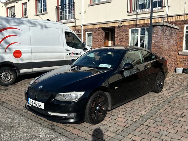 BMW 3-Series Coupe, Diesel, 2011, Black