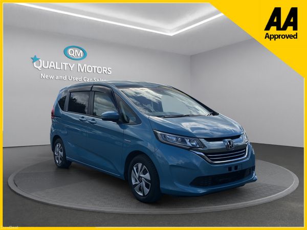 Honda Freed MPV, Petrol Hybrid, 2017, Blue