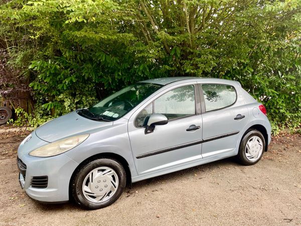 Peugeot 207 Hatchback, Petrol, 2011, Blue
