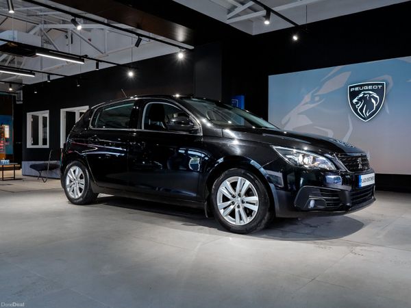 Peugeot 308 Hatchback, Petrol, 2020, Black