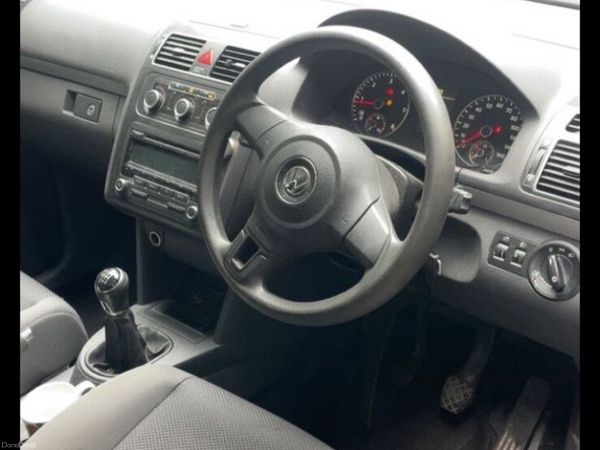 Volkswagen Touran MPV, Diesel, 2013, Grey