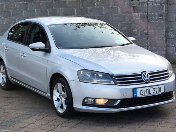 Volkswagen Passat Saloon, Diesel, 2013, Silver