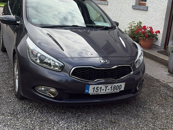 Kia Ceed Estate/Jeep, Diesel, 2015, Silver