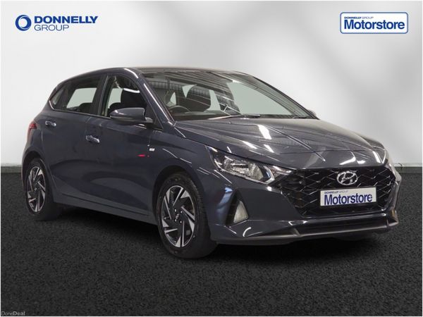 Hyundai i20 Hatchback, Petrol, 2023, Grey