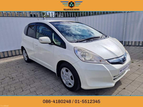 Honda Fit Hatchback, Petrol Hybrid, 2011, White