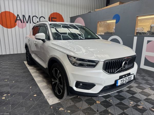Volvo XC40 SUV, Petrol Plug-in Hybrid, 2022, White