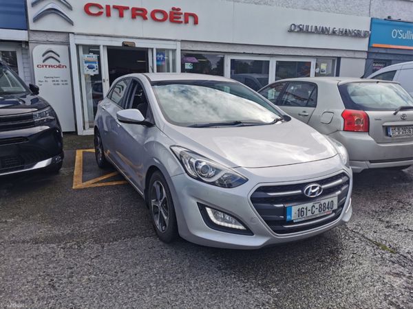 Hyundai i30 Hatchback, Petrol, 2016, Silver