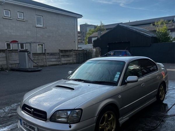 Other Other Saloon, Petrol, 2001, Silver