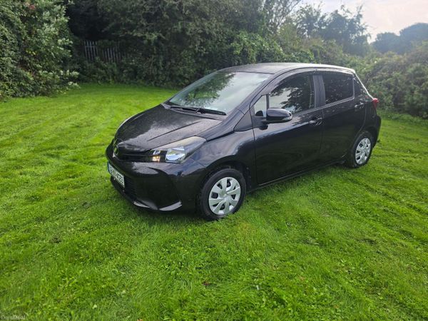 Toyota Vitz Hatchback, Petrol, 2016, Black
