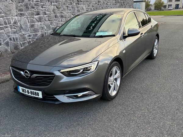 Opel Insignia Hatchback, Diesel, 2018, Grey