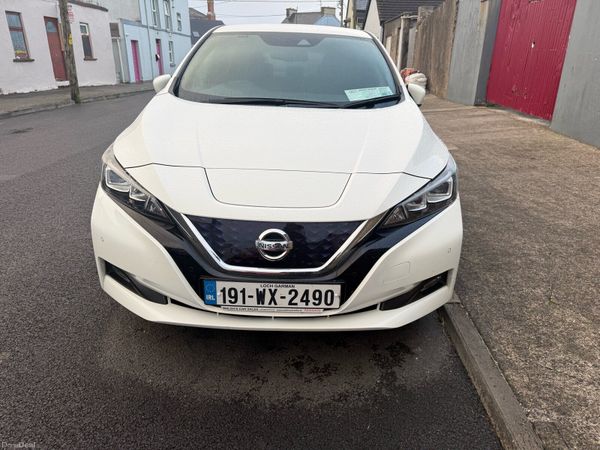 Nissan Leaf Hatchback, Electric, 2019, White