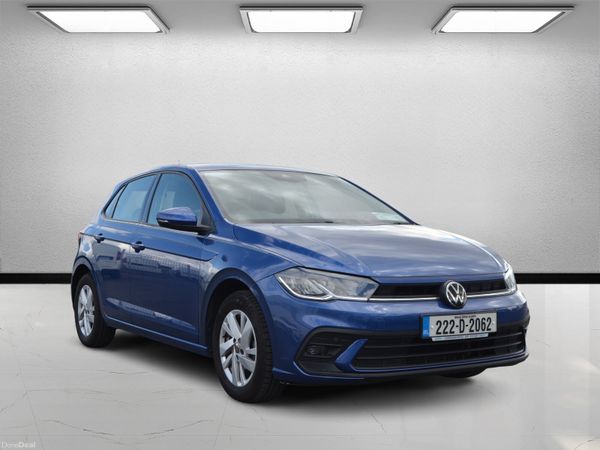 Volkswagen Polo Hatchback, Petrol, 2022, Blue