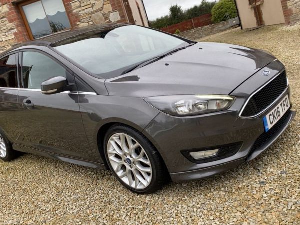 Ford Focus Hatchback, Diesel, 2016, Grey