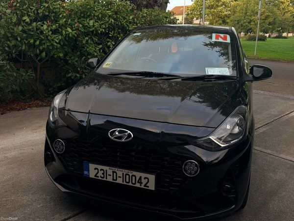 Hyundai i10 Hatchback, Petrol, 2023, Black