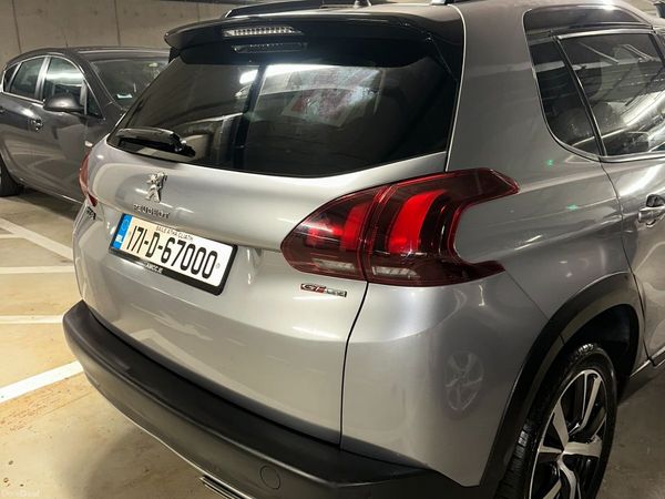 Peugeot 2008 SUV, Petrol, 2017, Silver