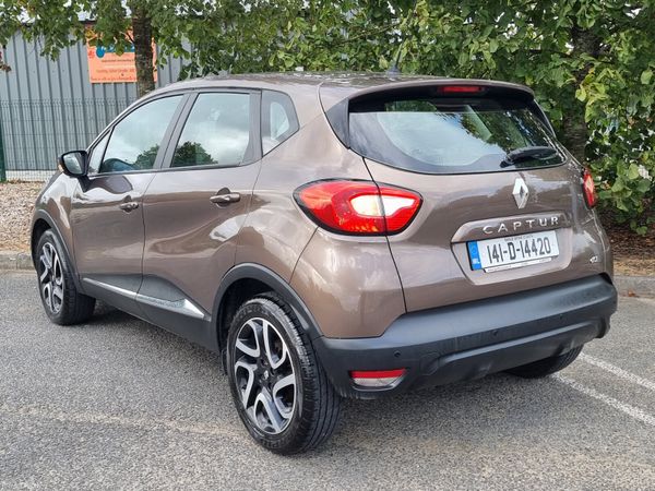 Renault Captur Hatchback, Diesel, 2014, Brown