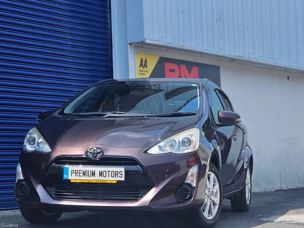Toyota Aqua Hatchback, Petrol Hybrid, 2015, Brown
