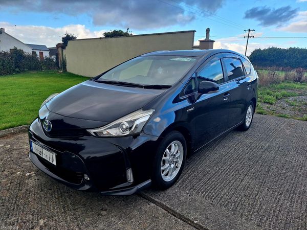 Toyota Prius MPV, Petrol Hybrid, 2017, Black