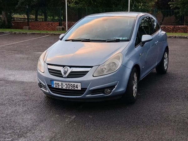 Vauxhall Corsa Hatchback, Petrol, 2009, Blue