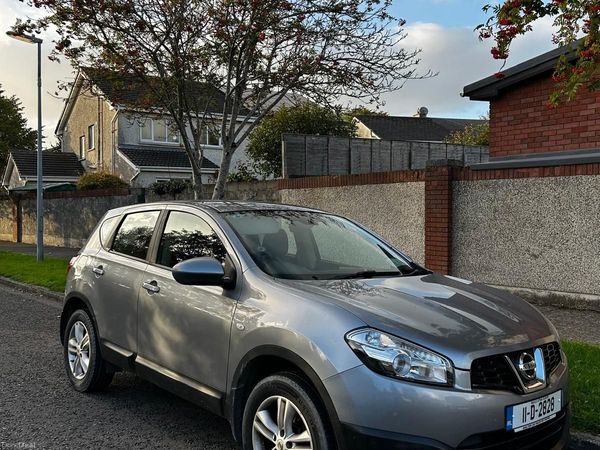Nissan Qashqai Hatchback, Diesel, 2011, Blue