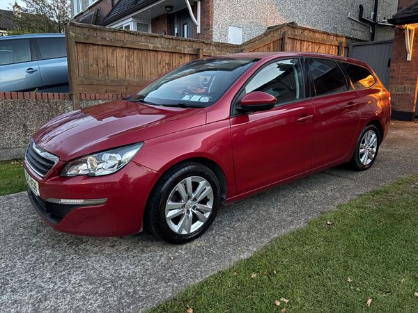 Peugeot 308 Estate, Diesel, 2015, Red