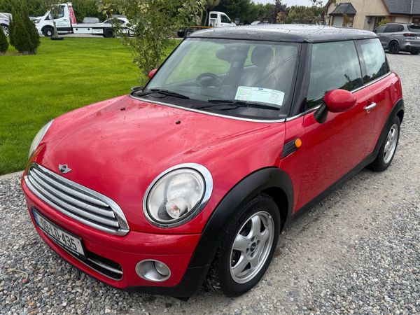 Mini Cooper Hatchback, Diesel, 2009, Red