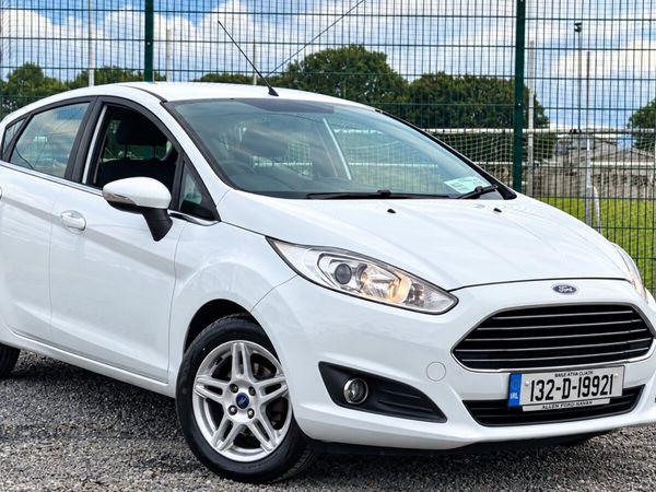 Ford Fiesta Hatchback, Diesel, 2013, White