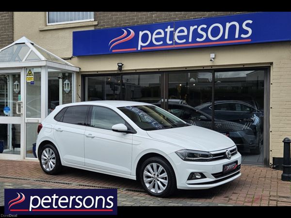 Volkswagen Polo Hatchback, Petrol, 2018, White