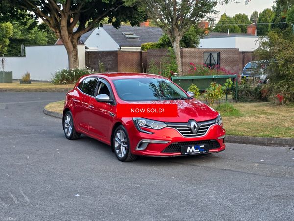 Renault Megane Hatchback, Diesel, 2018, Red