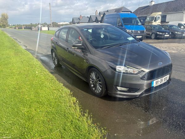 Ford Focus Hatchback, Diesel, 2018, Grey