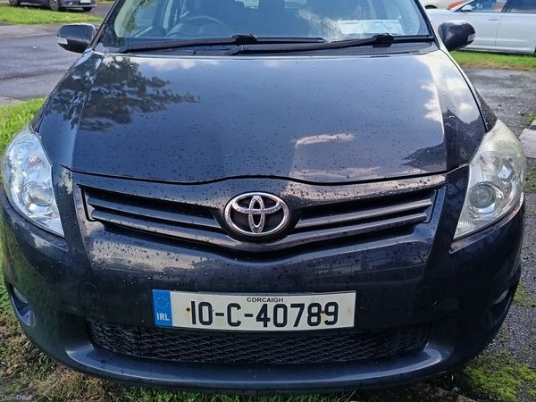 Toyota Auris Hatchback, Petrol, 2010, Black