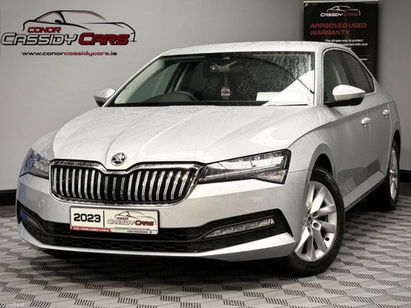 Skoda Superb Hatchback, Diesel, 2023, Silver