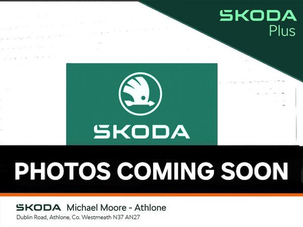 Skoda Octavia Saloon, Petrol, 2020, White