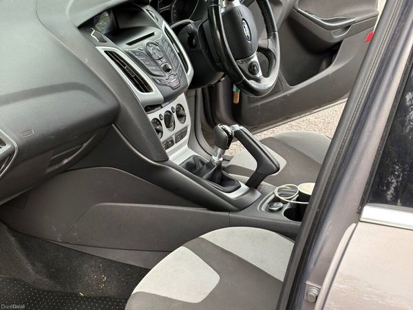 Ford Focus Hatchback, Diesel, 2013, Brown