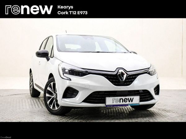 Renault Clio Hatchback, Petrol, 2023, White