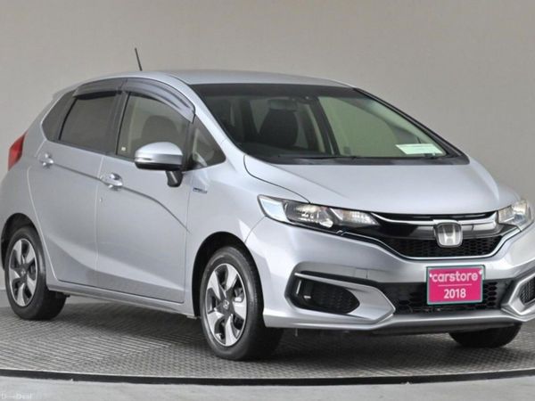 Honda Fit Hatchback, Petrol Hybrid, 2018, Silver